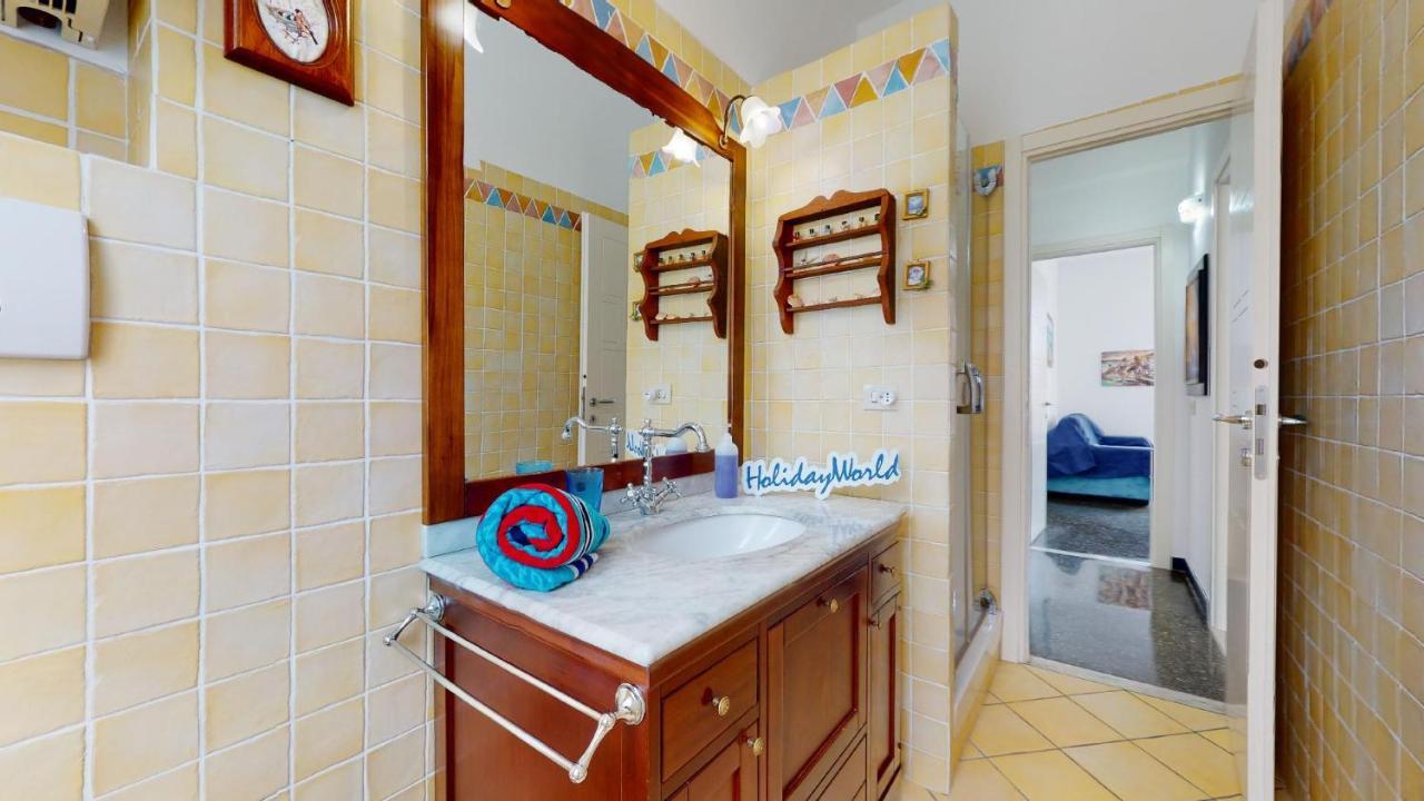 House Azzurra By Holiday World Genoa Luaran gambar